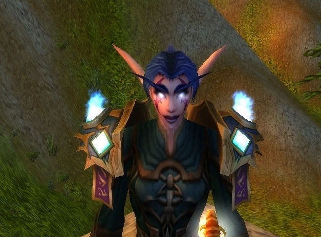 Wrathful Gladiator's Mooncloth Mantle preview 3